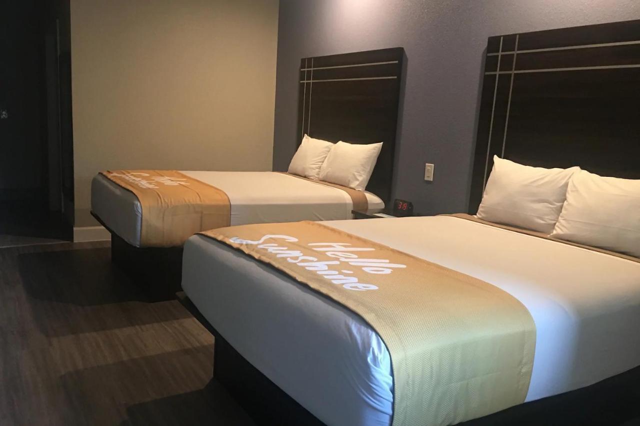 Days Inn & Suites By Wyndham La Porte Zewnętrze zdjęcie